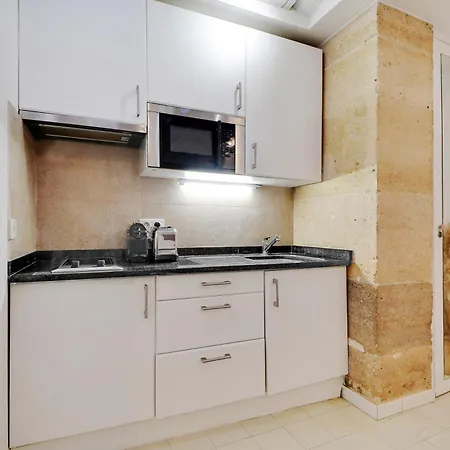 Апартаменты Pick A Flat's In Bastille - Rue Amelot *